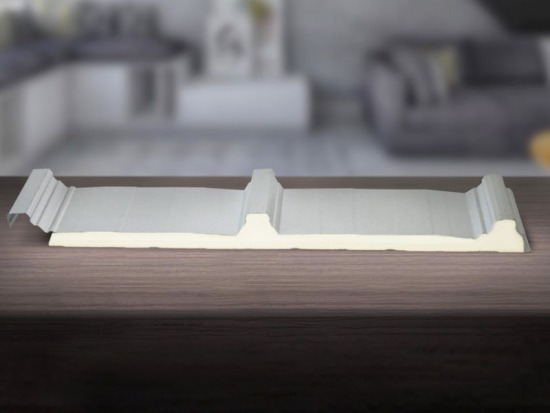 แผ่นหลังคาติดฉนวนกันความร้อน PE FOAM และ PU FOAM